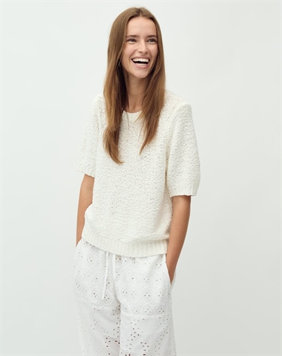 Mbym - Carla-M Strik - White